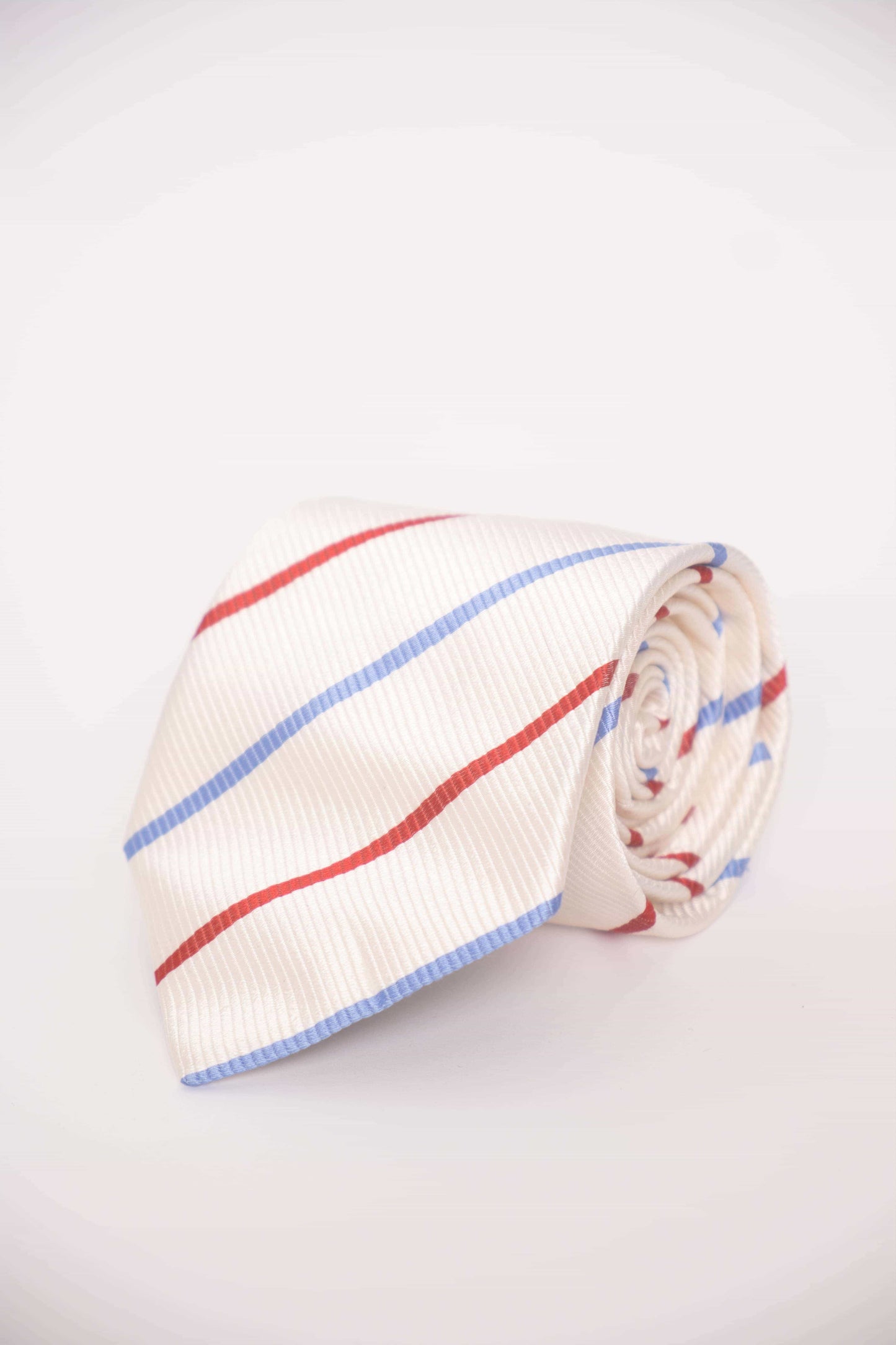 Kuratierte Vintage Krawatten – helle Töne mit Charakter