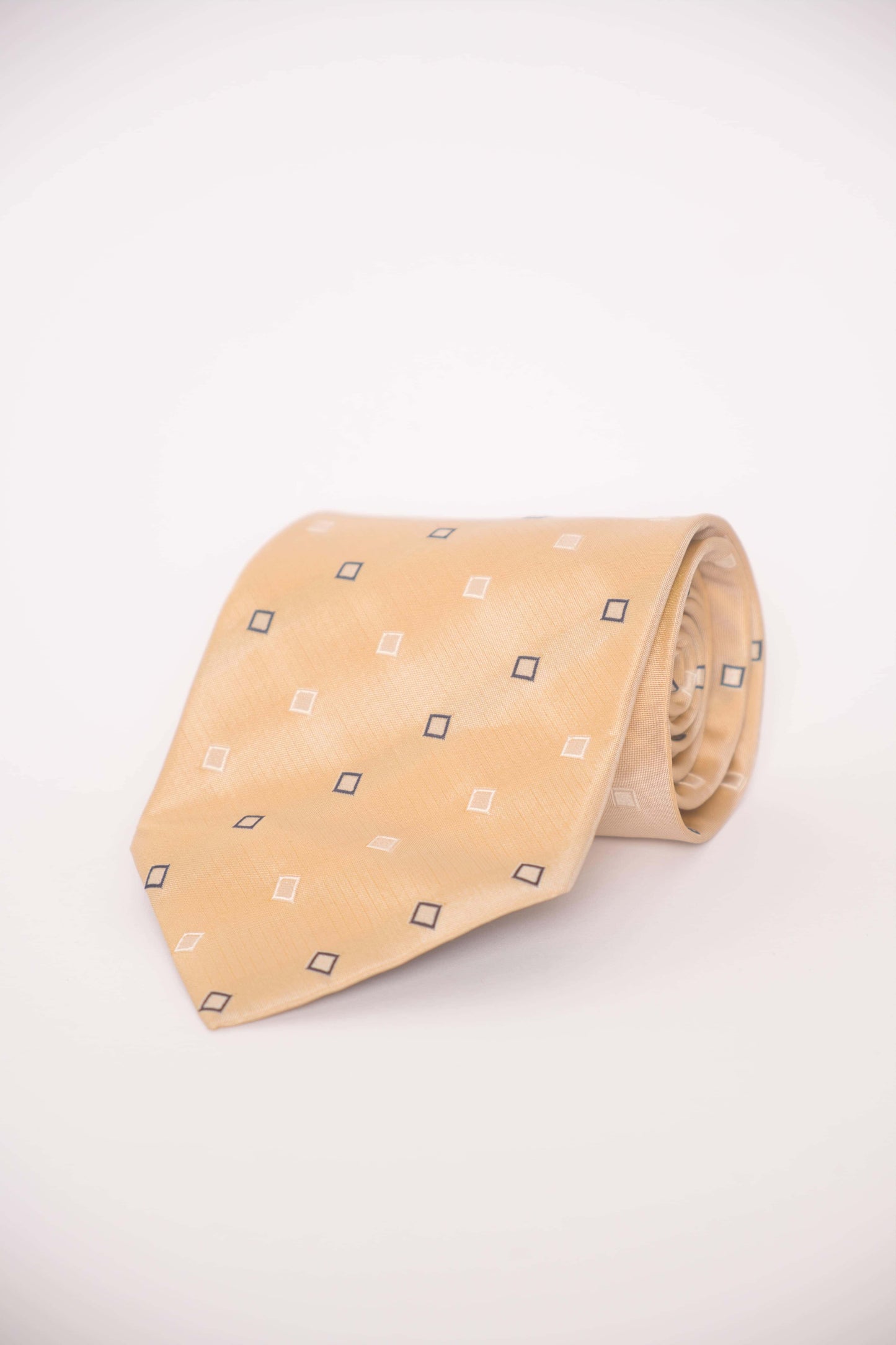 Kuratierte Vintage Krawatten – helle Töne mit Charakter