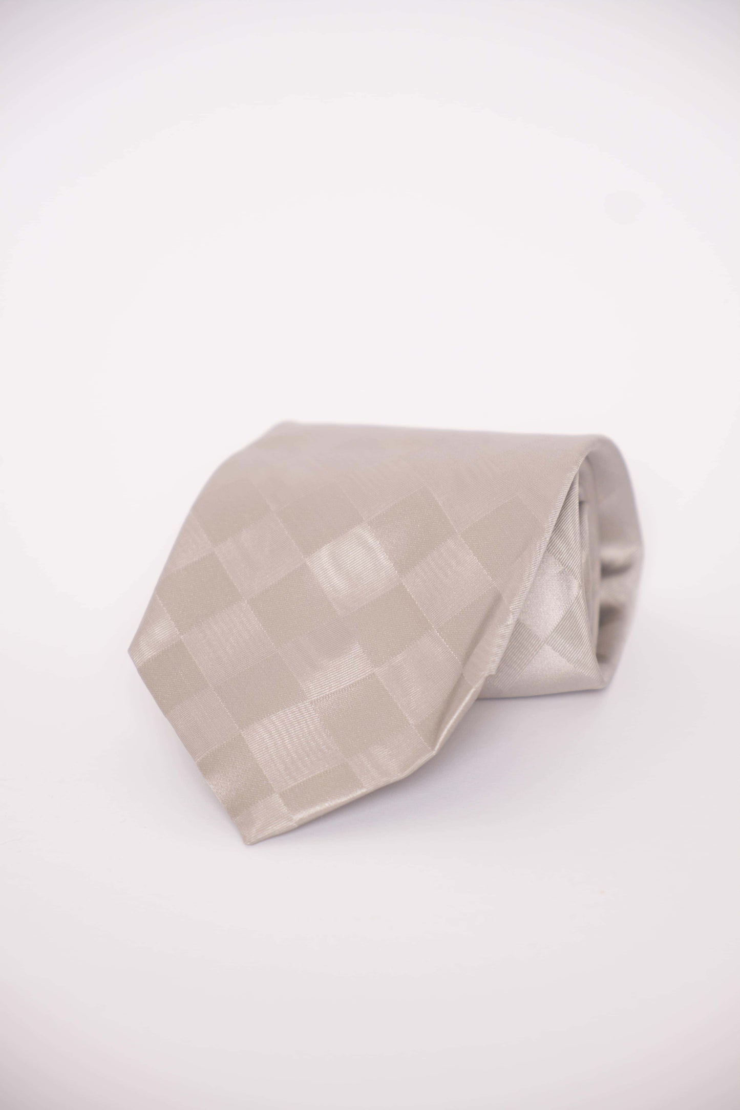 Kuratierte Vintage Krawatten – helle Töne mit Charakter