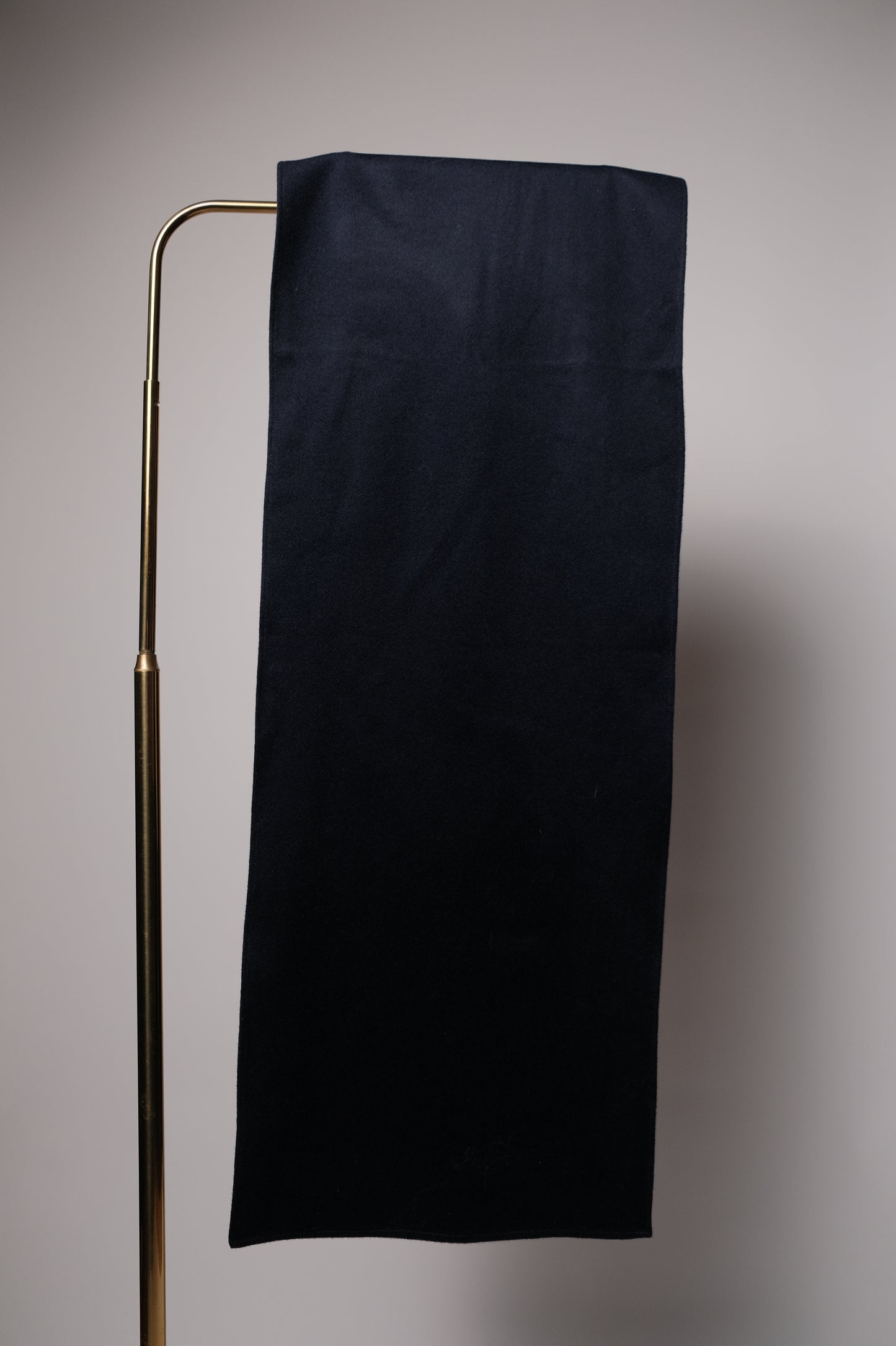 Zeitlose Herren-Schals mit klassischem Musterbild